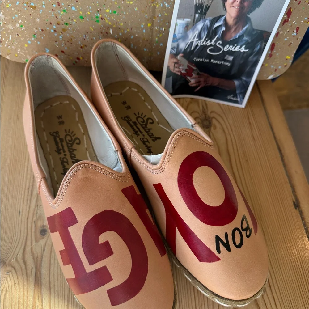 Custom Artist Series Sabah Tan Leather Slippers by Artist Carolyn Macartney - Picture 1 of 10